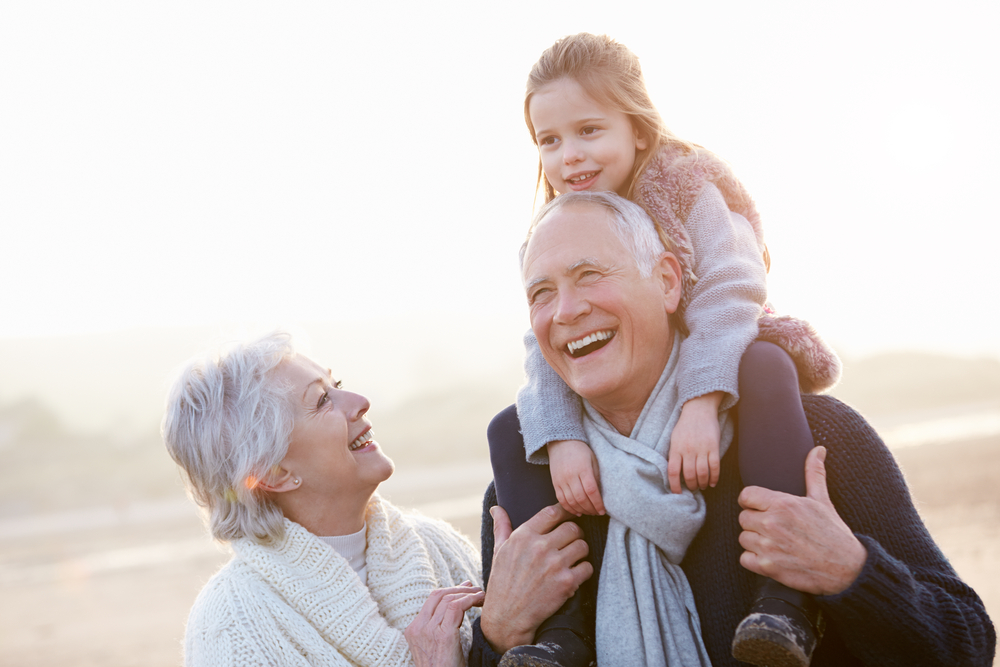 Triangulações Familiares: Avós, Filhos e Netos - Um estudo sobre