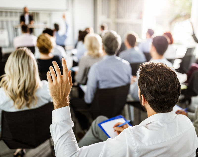 Curso de corretor de seguros é primeiro passo para entrar na profissão