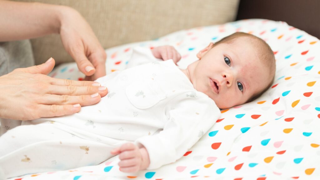 7 dicas para diminuir a cólica do bebê